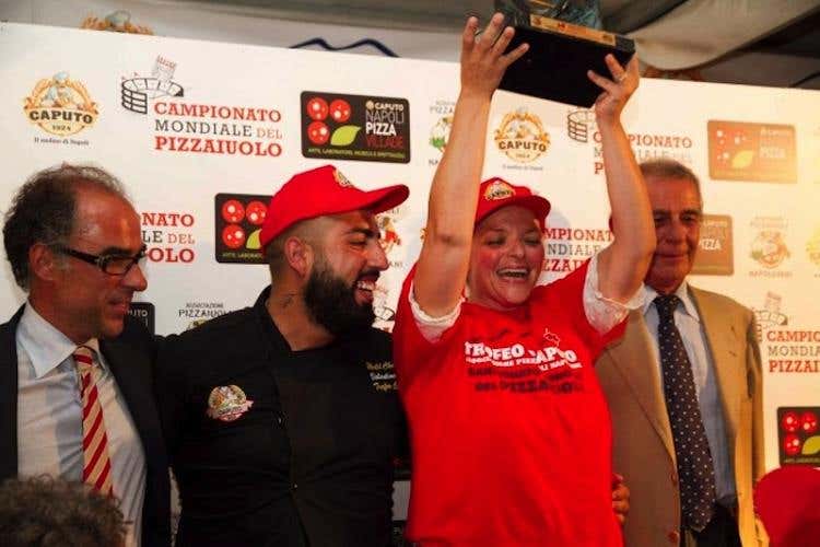 da sinistra: Antimo Caputo, Valentino Libro, Teresa Iorio e Carmine Caputo